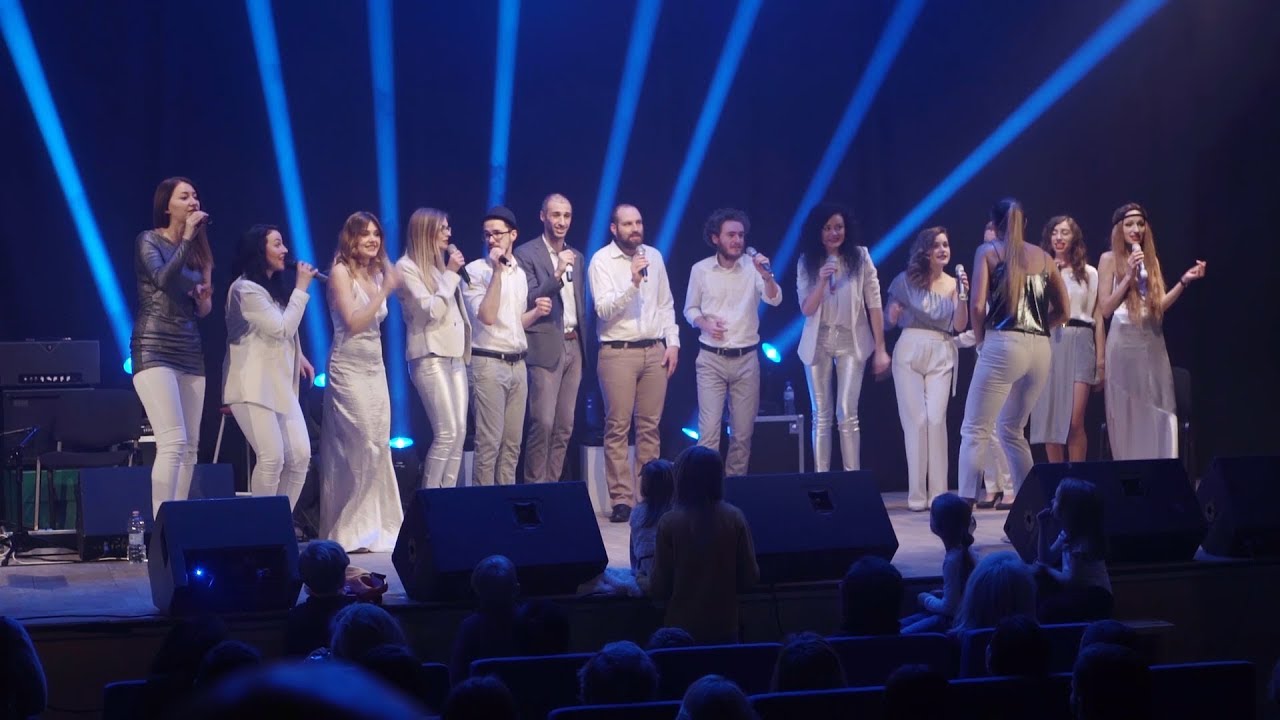 SUBIEKTYWNY PRZEWODNIK PO POLSKIEJ MUZYCE ROZRYWKOWEJ live VOYSYS