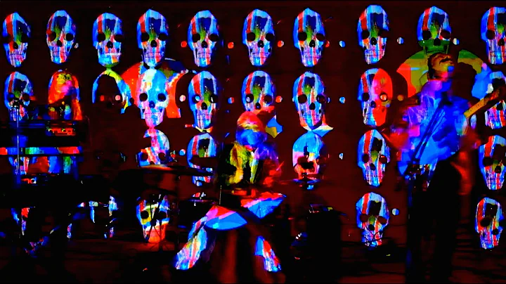 Avey Tare's Slasher Flicks - Strange Colores (Offi...