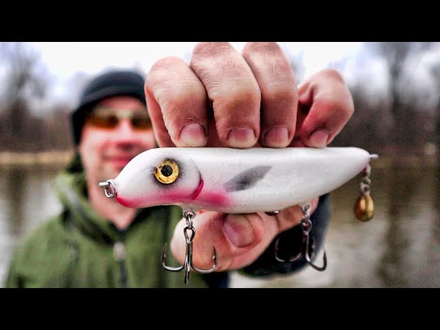 MUSKY FISHING NORTHERN WISCONSIN OPENER!! - Muskies Like the Baby Beaver 