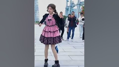 Dance Robot #robot #robotics #robots #robothaber #robotgame