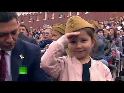 конфуз на параде