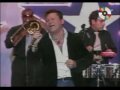 Roberto Antonio y su Orquesta / Ay Ay Cariño