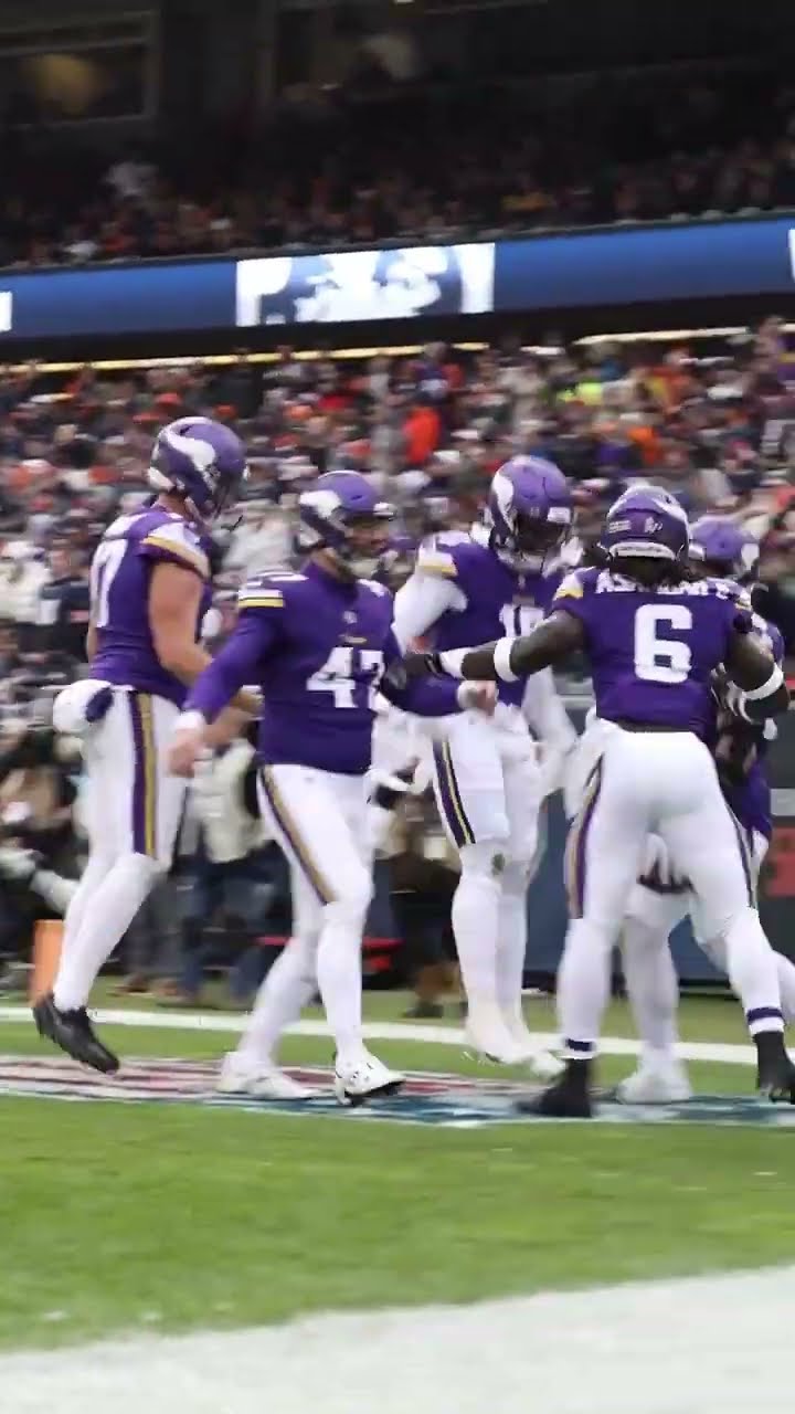 VIKINGS RECOVER THE MUFFED PUNT ?
