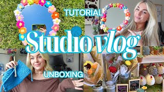 Crochet with me  Studio Vlog a surprise market,  bit by the knitting bug, and a fun + cheap DIY