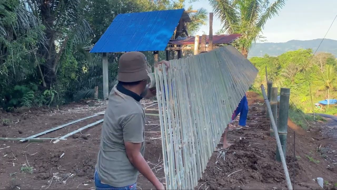 How to Build a Bamboo Fence