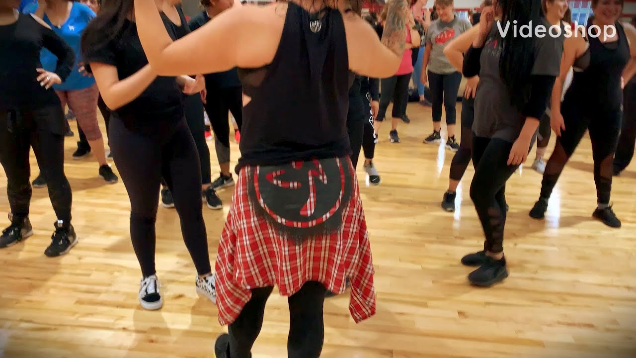 Zumba Fitness Dance Monkey Tones And I Youtube Zumba Workout Zumba Videos Zumba