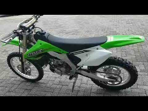 TESTE KAWASAKI KLX 450R: a moto que encara todo tipo de trilha