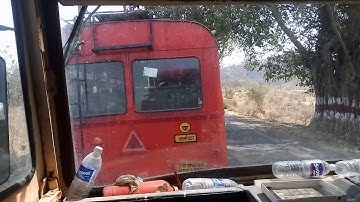 MSRTC bus overtaking another MSRTC bus on Kalyan Nagar Highway
