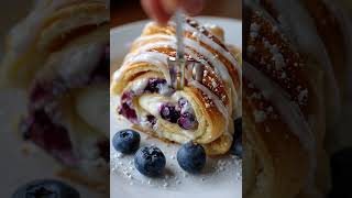 Easy Blueberry Cheesecake Rolls #dessert #pietime #cake #chocolate #cheesecake #baking