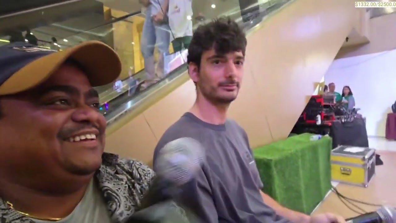 Ice Poseidon does A cappella with deepak at tism convention 🇵🇭