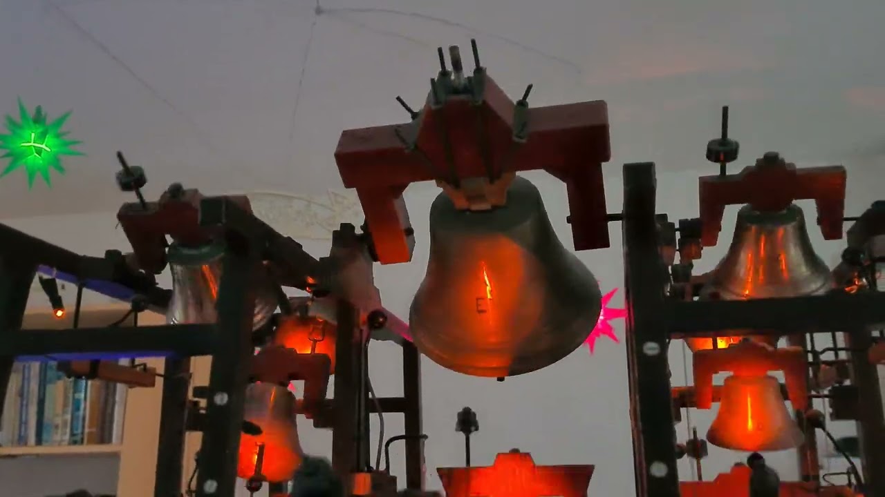 Miniatuur klokkenstoel, Miniatur Glockenstuhl, Weihnachtsglocken, Kerstklokken, Plenum.