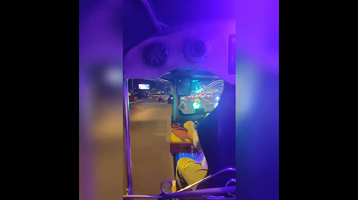 How fast is TUK-TUK in Bangkok Street? #bangkok #tuktuk #thailand