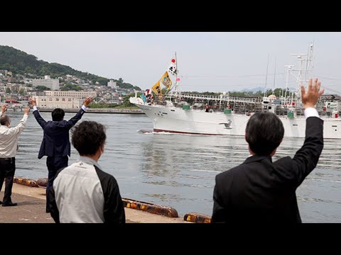 スルメイカ 今年こそ豊漁を　函館から中型船出港　能登沖目指す
