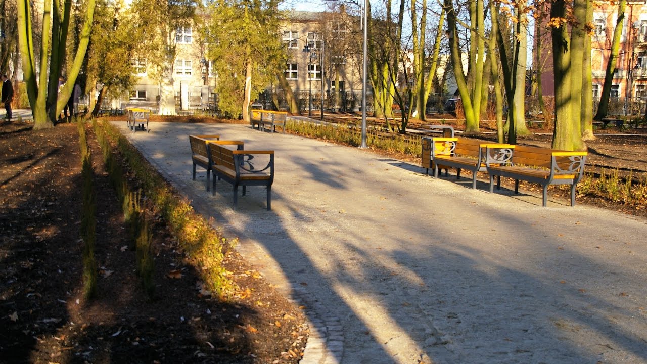 PARK ŚWIĘTOJAŃSKI W RADOMSKU PO REWITALIZACJI | 28.12.2016 R.