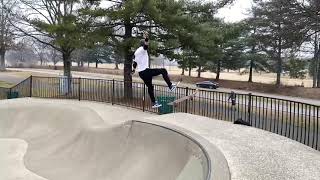 Fly out ( learn to skateboard) slow motion skate fail