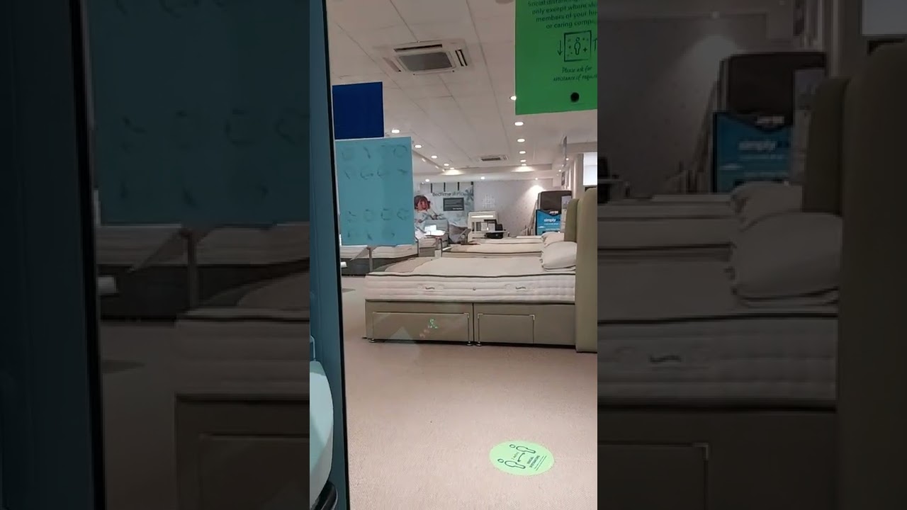 VERY SLOW!! phoenix lift at Bensons For Beds in Swindon village