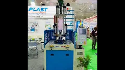 Rotary table Vertical injection moulding machine | Vertical injection moulding machine