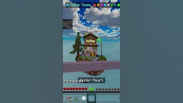 when you snowball BOTH people (Hive Skywars) #shorts #minecraft #hive (Minecraft Bedrock)