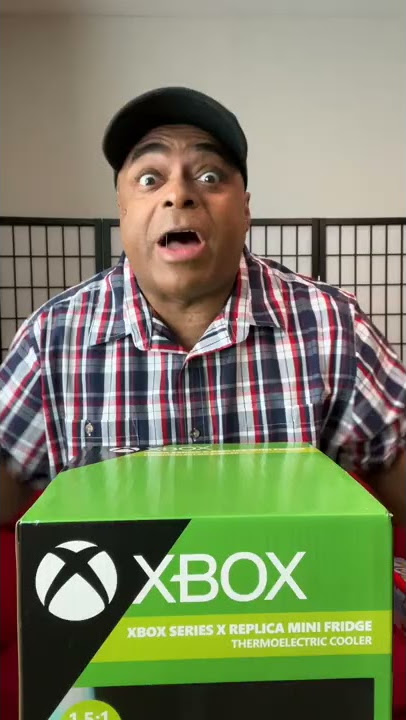 Microsoft abre las reservas de la mini nevera Xbox, una broma viral hecha  realidad