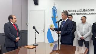 El gobernador Zdero tomo juramento al nuevo Ministro de Salud,el Dr.Ricardo Mayol.