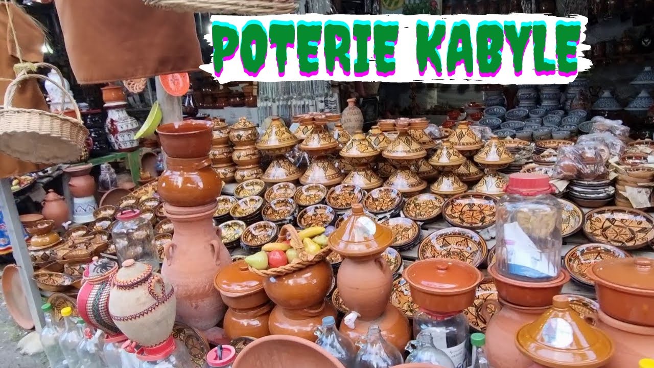 POTERIE KABYLE  - YAKOUREN, EN HAUTE KABYLIE.