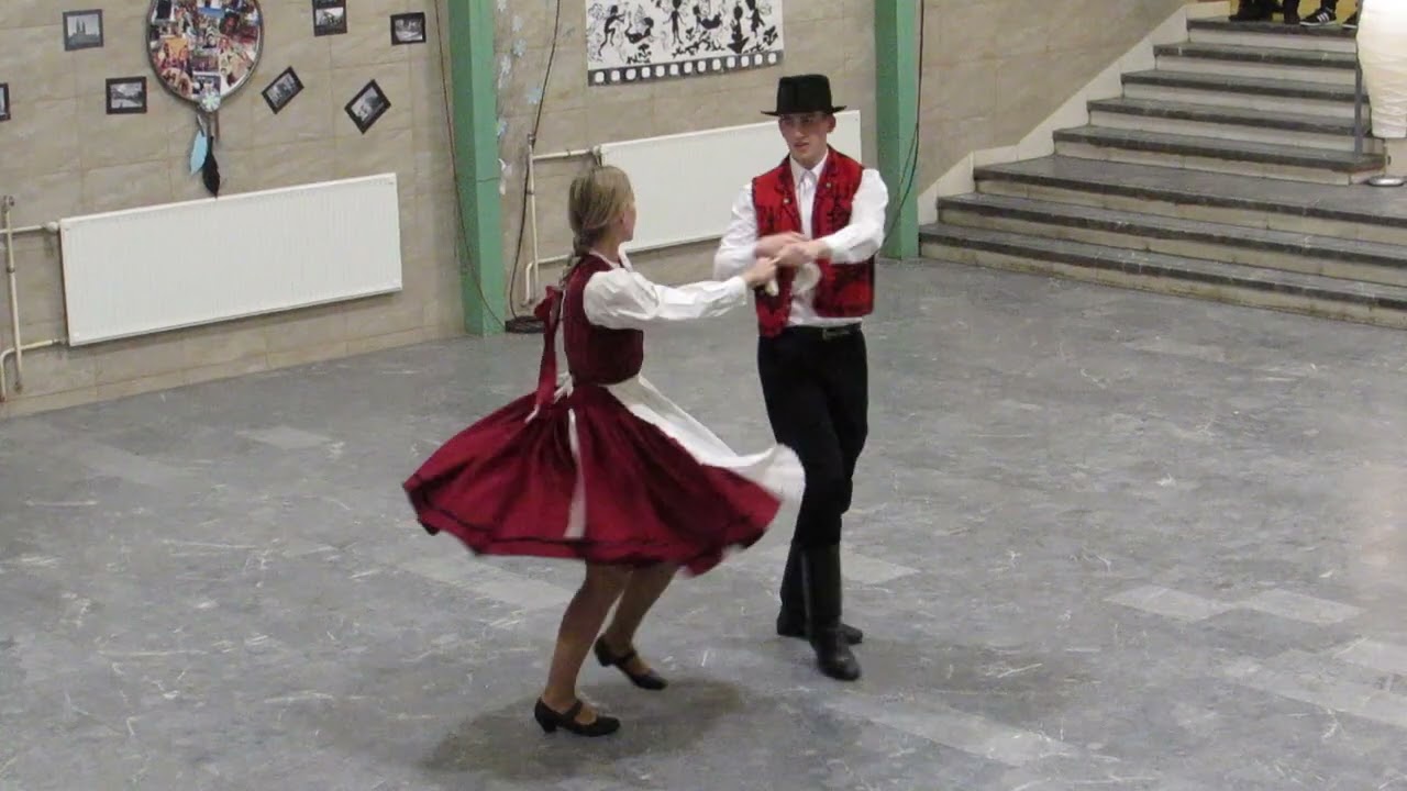 Máté és Réka néptánc 2017