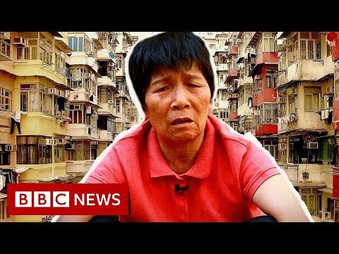 Hong Kong's cardboard collecting grannies – BBC News