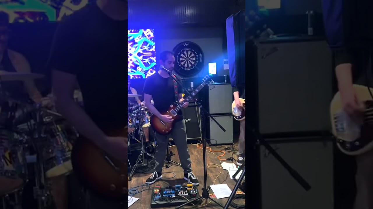 Pink Pony Club Shred-The Jersey Riff at The Ties @Woodford Hull 