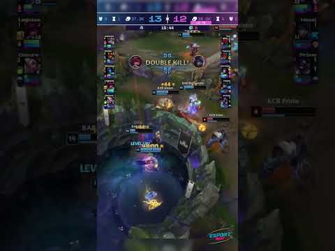 😨UN THROW QUI COÛTE CHÈRE?| KARMINE CORP BLUE🟦🆚BARÇA🔴#LeagueOflegends  #EMEAMasters #Lolesports