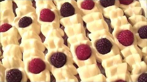 Making and Cutting Black Raspberry Vanilla Cold Process Soap