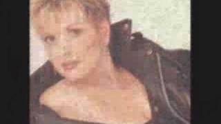 Download Lagu Patti Day - Right Before My Eyes MP3 Download Lagu Patti Day - Right Before My Eyes MP3