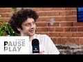Capture de la vidéo Grandson Interview | Stingray Pauseplay