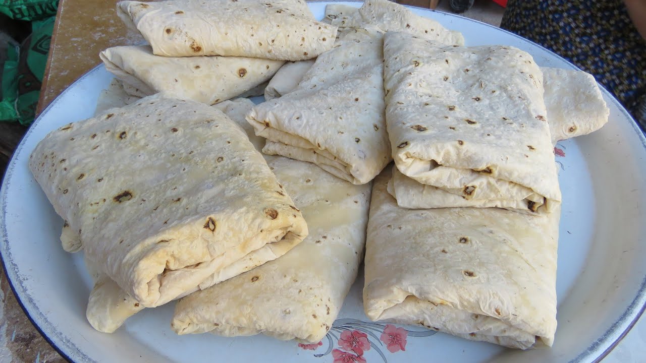 Yufka ekmeği Saç lavaşı Terekmek nasıl yapılır büyük kapışma Şadiye anne ve Kezban yenge 😃🤣😂