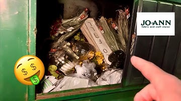 Dumpster Diving - THIS DUMPSTER WAS PACKED FULL!