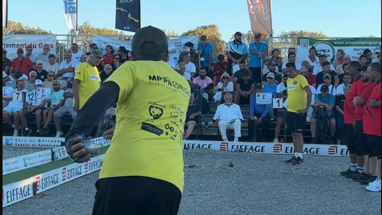 Miniature de la vidéo : Foyot/Fazzino/Capeleaud vs Brun/Keller/Rathqueber | Auch Pétanque National 16éme #endirect2026