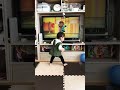 わんわんランドのぽぽぽぽポーズを踊る。