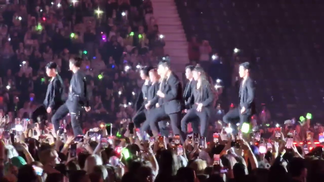 220514 KAI EXO KPOPFLEX - Mmmh FANCAM 4K  카이