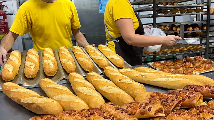 Amazing young couple baking BREAD together from 5:00 AM! A day in the life of a Spanish Bakery