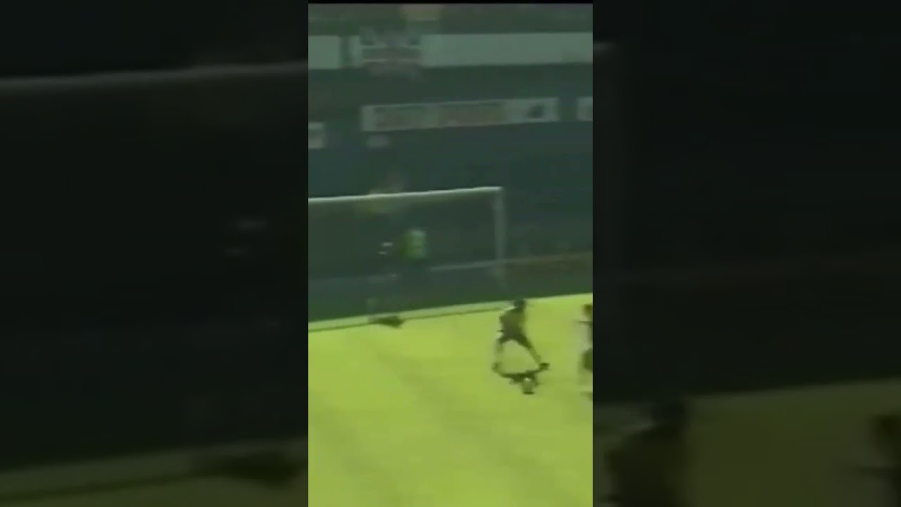 Beardsley magic against Palace Sept 1991 