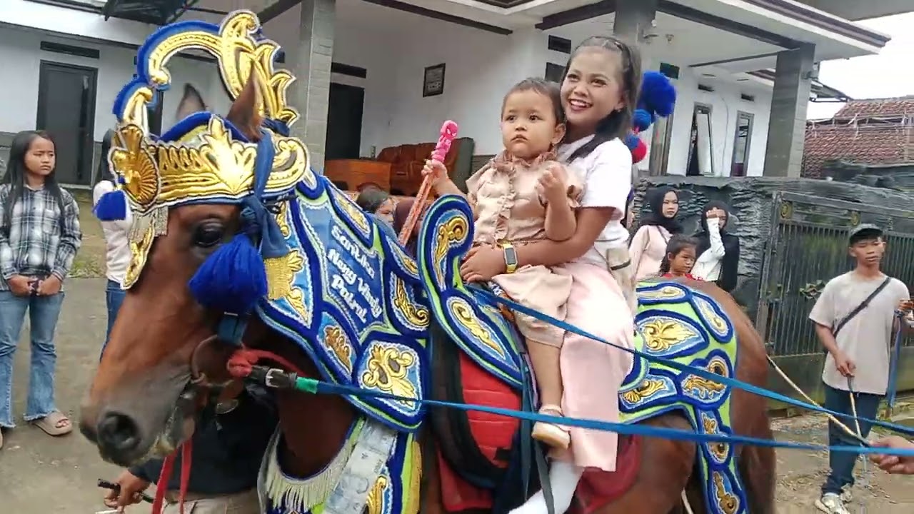 KUDA RENGGONG BINTANG GRUP