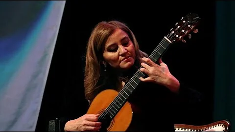 Berta Rojas plays Julia Florida with Yamaha classi...