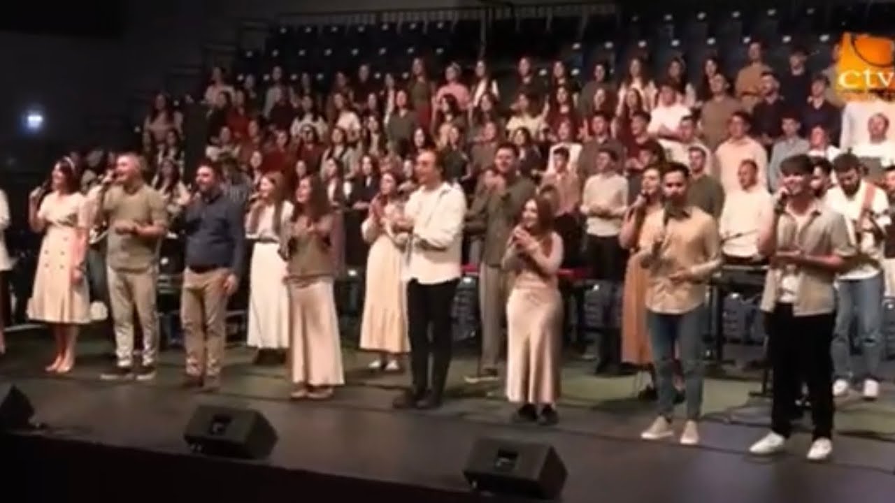 Către Tine cântul nostru 'nălțăm (Osana) | Conferința Națională de Tineret IDENTITATE, Oradea