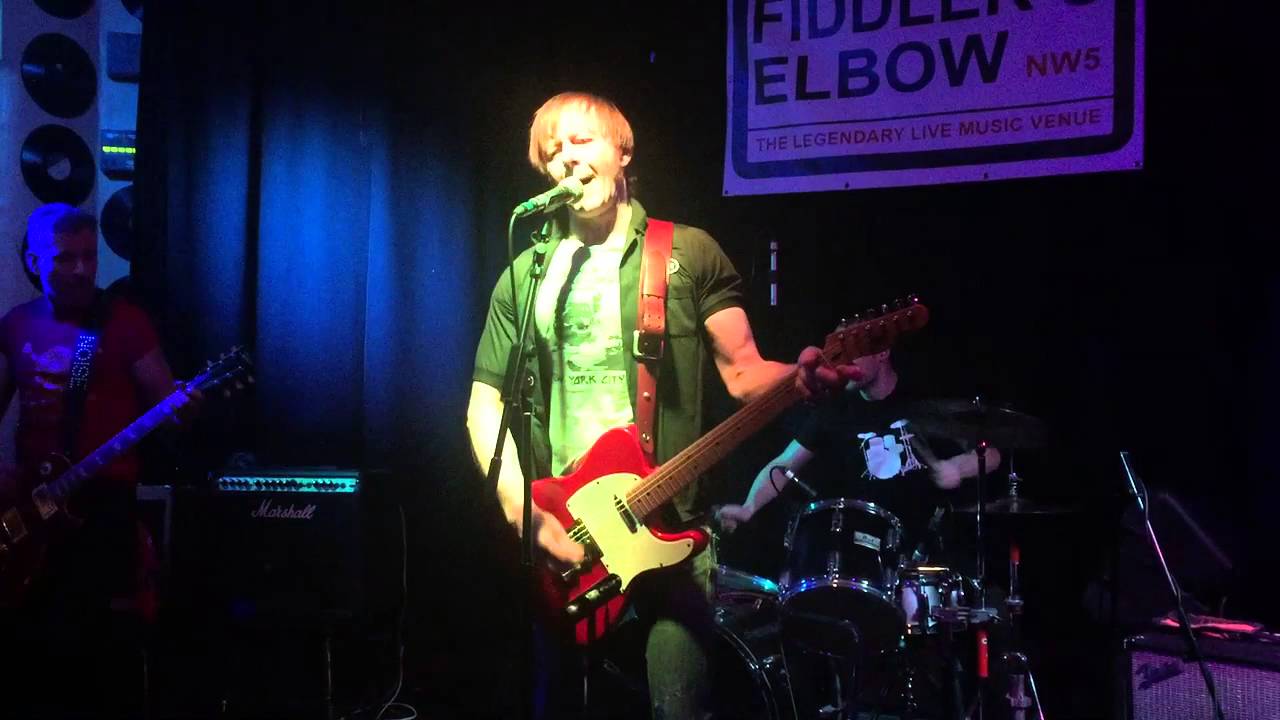 Smokin"dogs@Tara T is42@fiddlers elbow