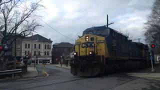 CSX Dash 8 YN2