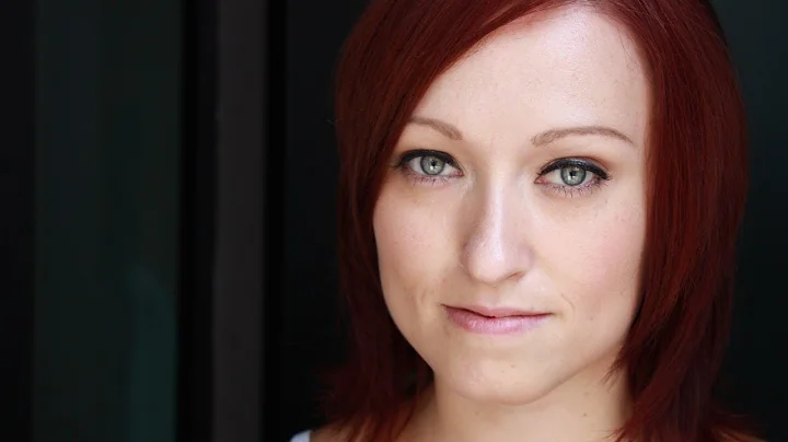 Amy Horton Can't Trust Anyone - Blames Men