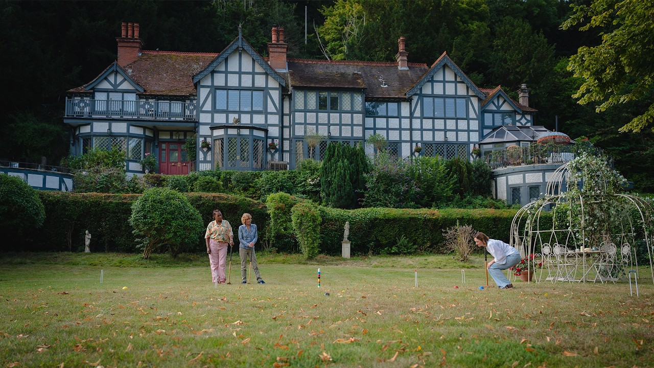 The Marlow Murder Club, Season 3: Locations