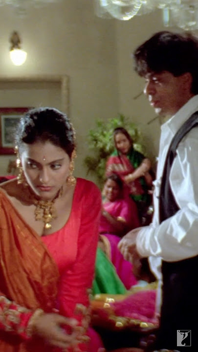 chand nikal aaya 🌝 | karwa chauth scene | #dilwaledulhanialejayenge #shahrukhkhan #kajol