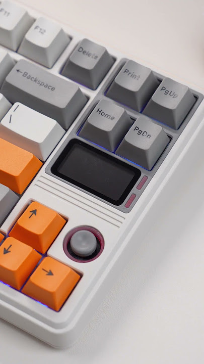 This Retro Keyboard Has a JOYSTICK?! 🎮🖥️ RT85 First Look