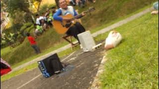 LAGU TRIMAKSIH GURUKU VERSI AKUSTIK GITAR VIDEO MIRING 2015@CisadaneCommunity #bogor #indonesia