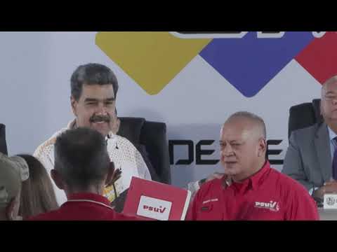 Maduro ya es candidato a la reelección en Venezuela, la oposición bloqueada